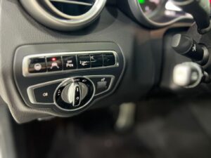 2016 Mercedes-Benz C450 AMG (10)