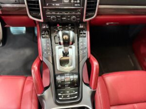 2016 Porsche Cayenne GTS (2)