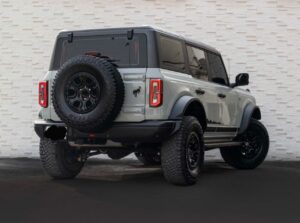 2022 Ford Bronco 4DR (1)