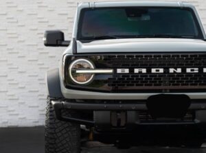 2022 Ford Bronco 4DR (3)