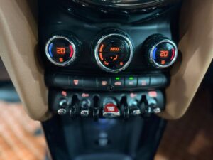 2022 Mini Cooper S (13)