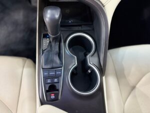 2022 Toyota Camry Limited (8)