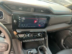 2023 GMC Sierra 1500 AT4 (9)