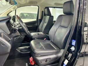 2023 Toyota Granvia Premium (12)