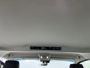 2023 Toyota Granvia Premium (14)