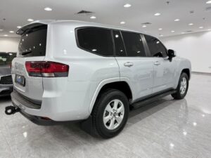 2024 Toyota Land Cruiser EXR (6)