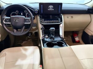2024 Toyota Land Cruiser EXR (9)
