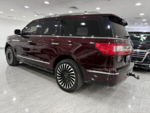 Lincoln Navigator Presidential - 2020 (2)