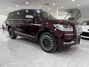 Lincoln Navigator Presidential - 2020 (4)