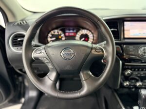 2014 Nissan pathfinder 4wd (11)