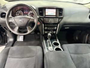 2014 Nissan pathfinder 4wd (12)