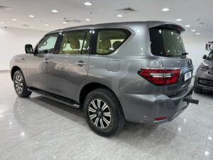 2020 Nissan patrol SE (1)