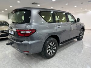 2020 Nissan patrol SE (12)